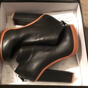 Dolce Vita Black Booties